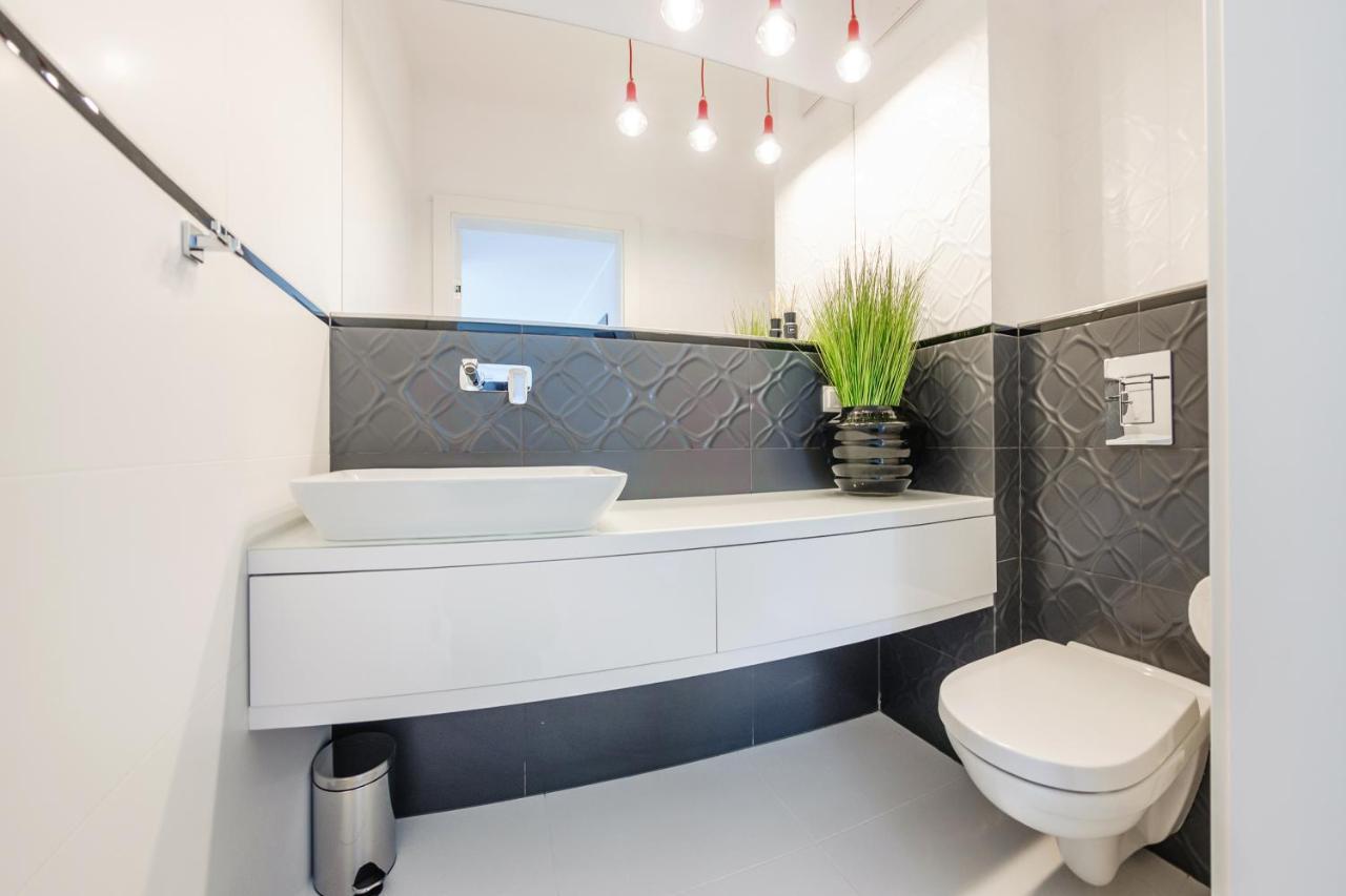 Luxury Long Island Suite Danzig Exterior foto