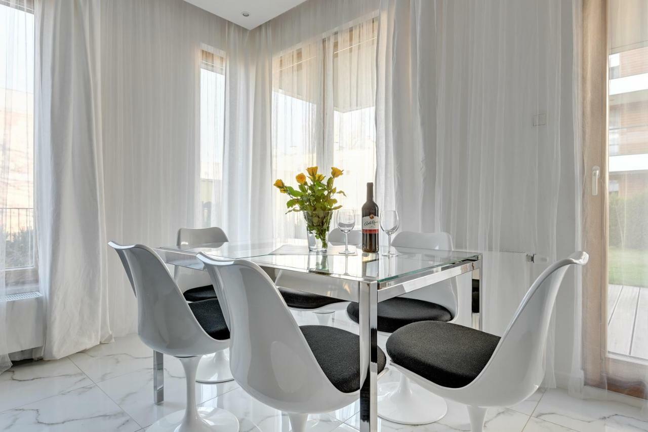 Luxury Long Island Suite Danzig Exterior foto
